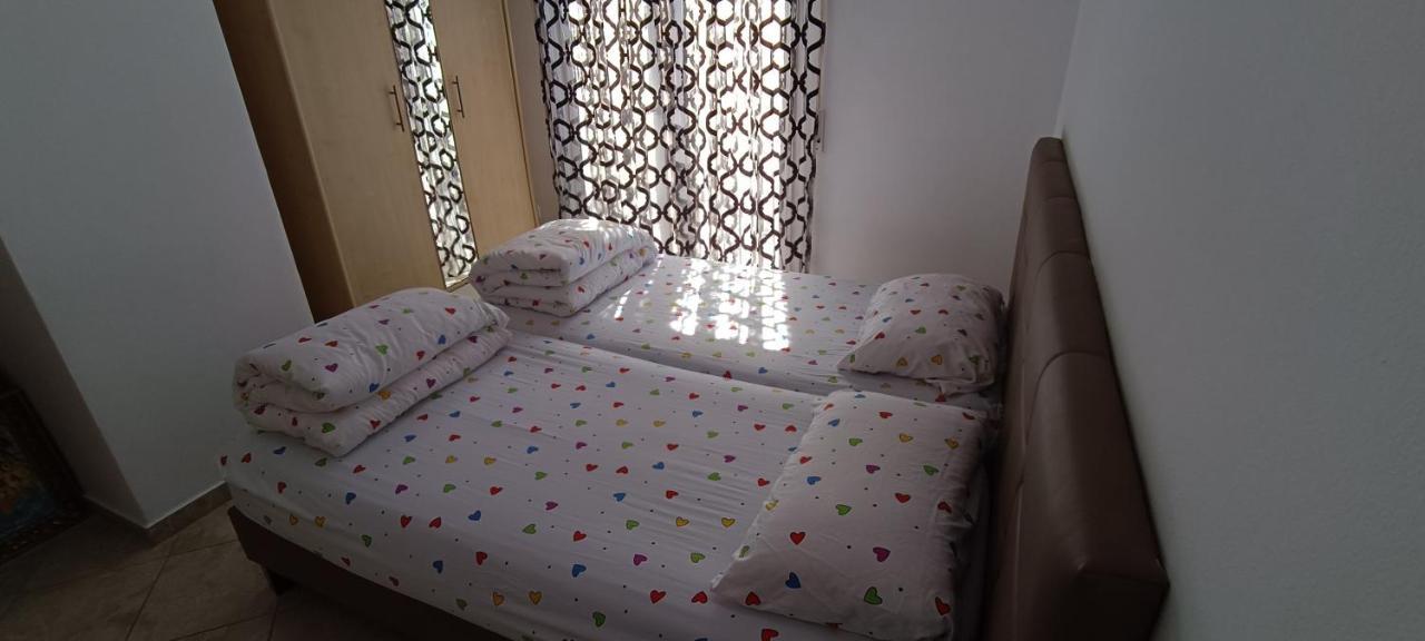 Apartament I Ii *